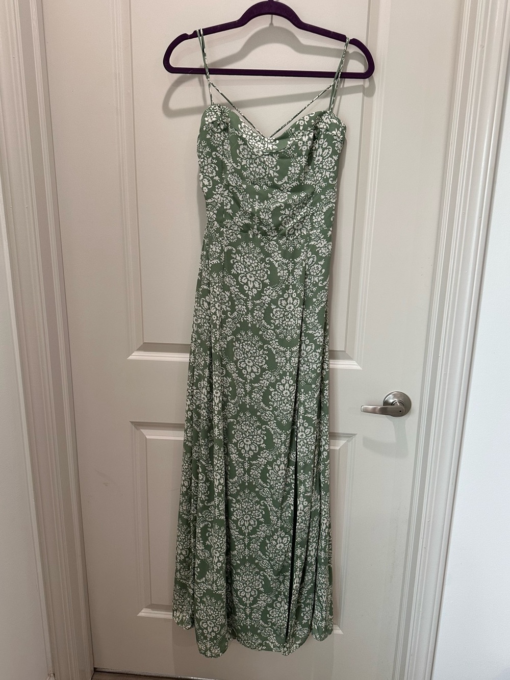 Abercrombie and Fitch green and white Camille Tie-Back Gown size large